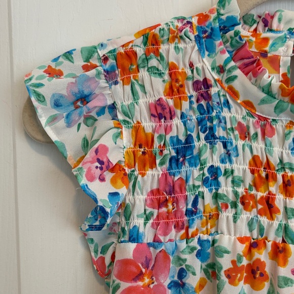 Floral Ruffle Sleeve Top - Picture 2 of 7